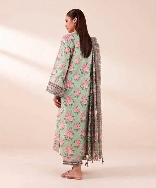 3 Pcs Women's Unstitched Printed Suit