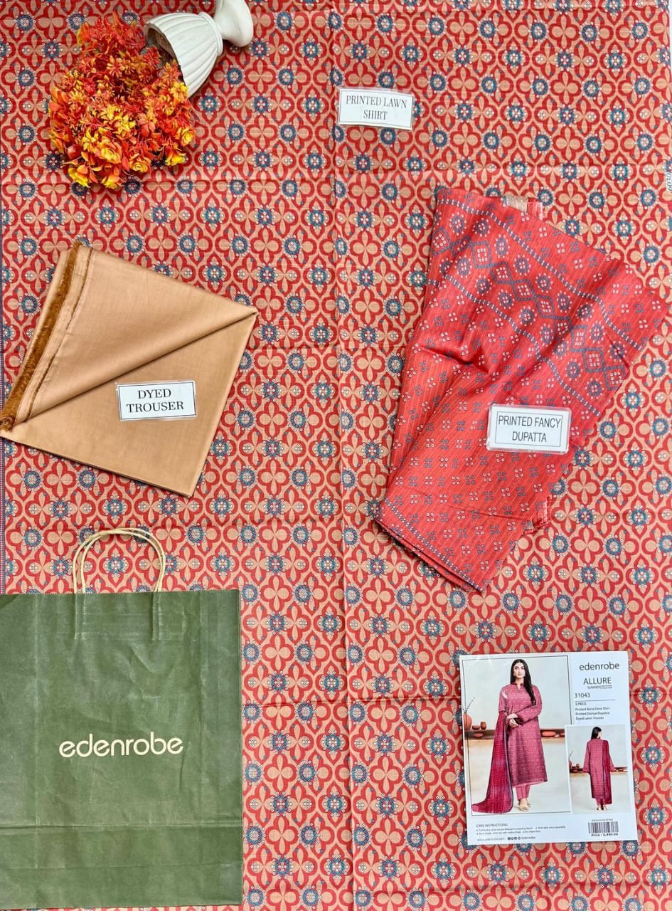 3 Pcs Women's Unstitched Printed Suit