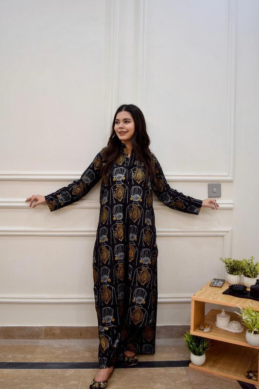 2 Pcs Women's Stitched Linen Printed Shirt & Trouser