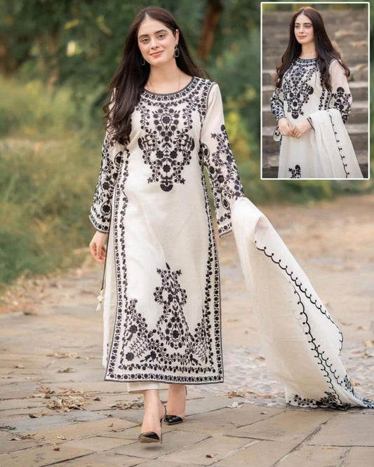 3 Pcs Women's Stitched Embroidered Suit