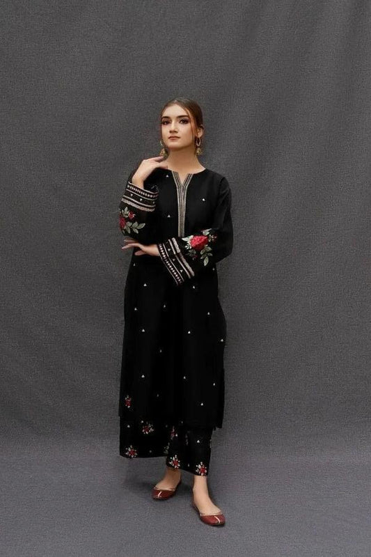 3Pcs Women's Unstitched Embroidered Lawn Suit Hype Hem