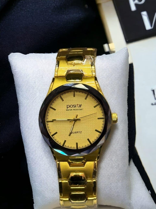 Men's Stylish Golden Watch