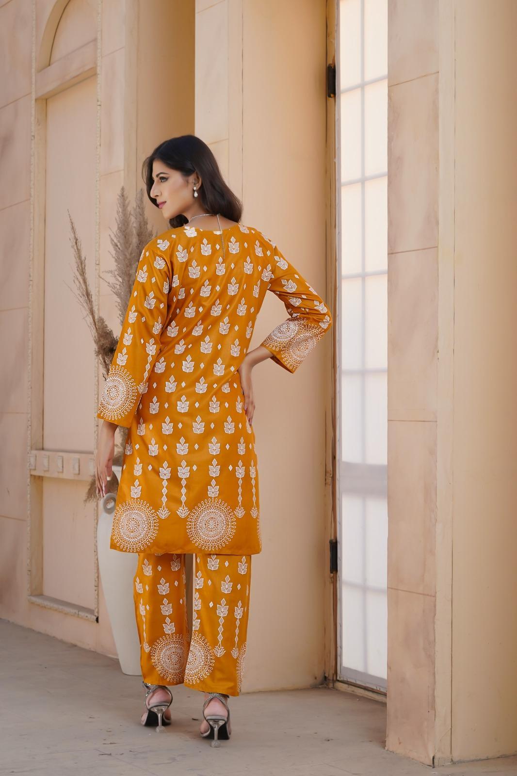 Stylish Women's Block Printed Design 2 Pcs Suit