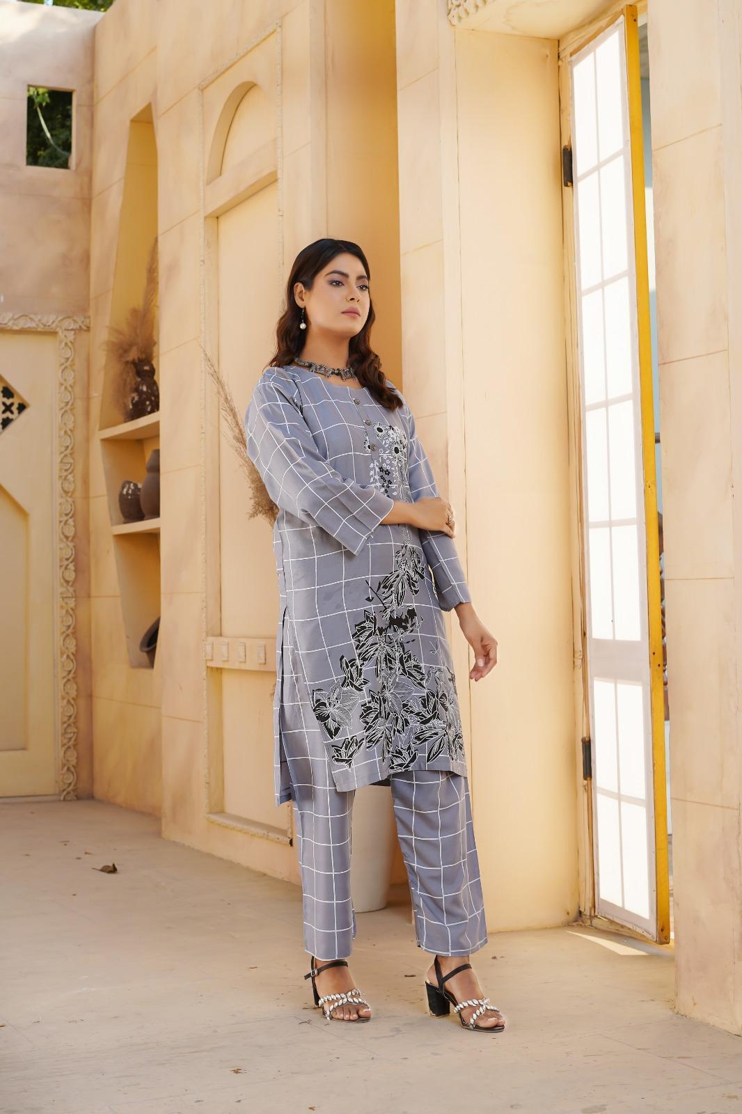 2 Pcs Block Printed Women's Outfit